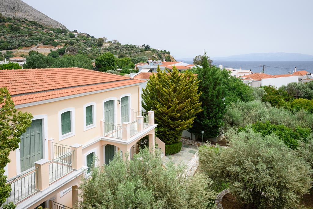 Kyveli Hotel Apartments Vrontádos Exterior foto